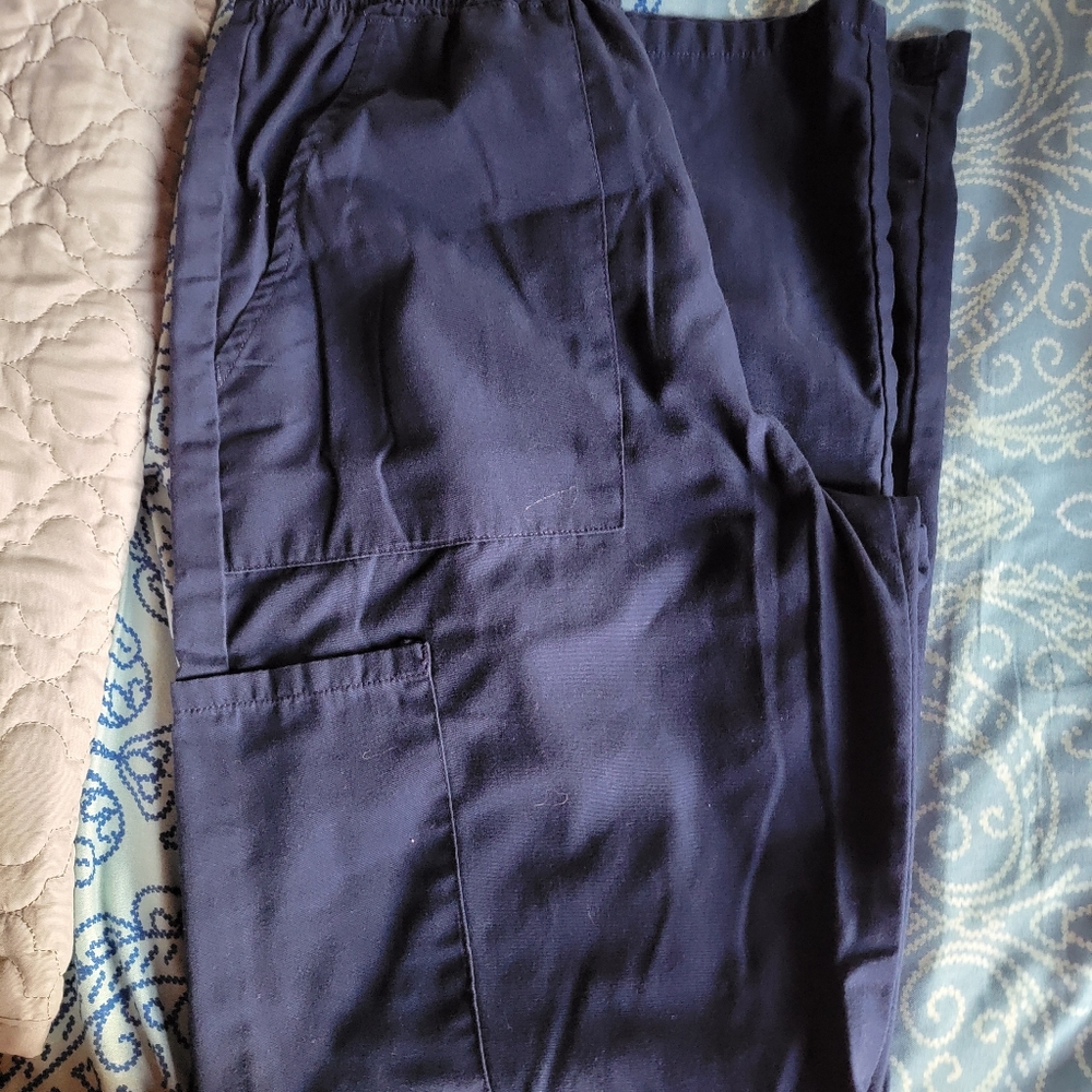 Life Style Scrub - Picture 4 of 4